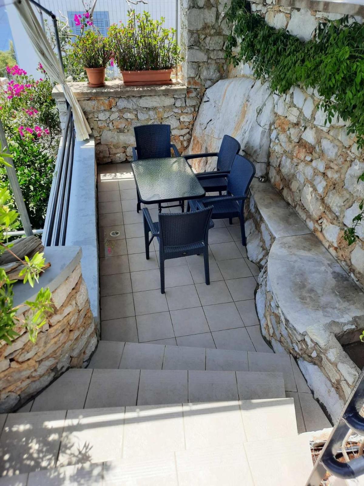 Margaritas Apartments Symi Exterior foto